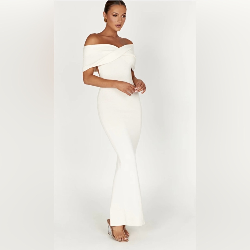 Meshki NEW Terese Off Shoulder Maxi Dress in Cream
